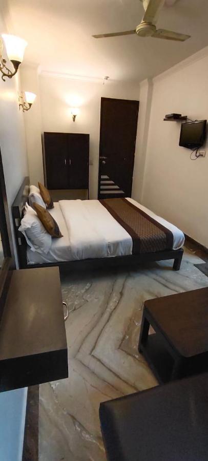 Hotel Amrit Villa دلهي المظهر الخارجي الصورة