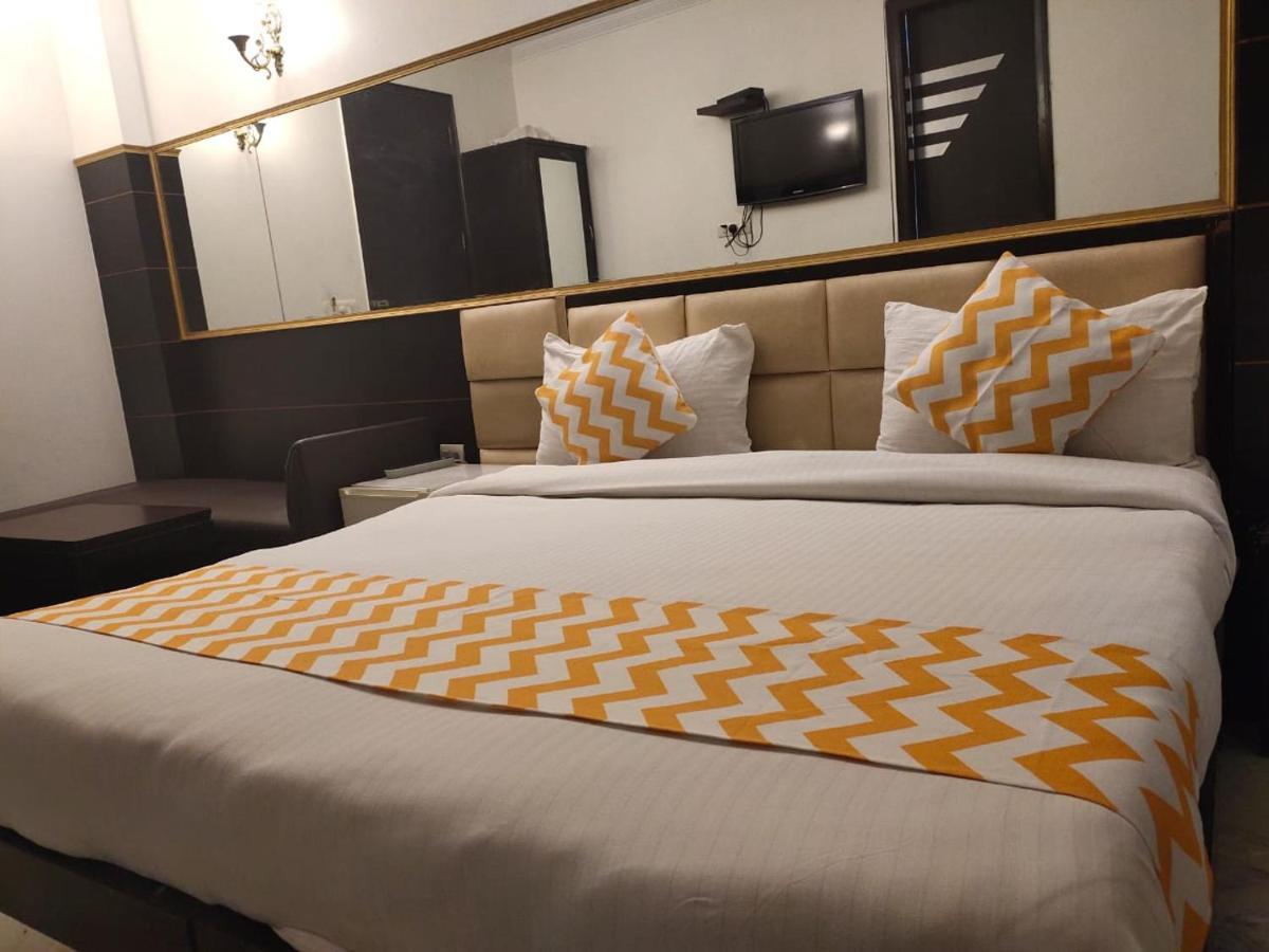 Hotel Amrit Villa دلهي المظهر الخارجي الصورة
