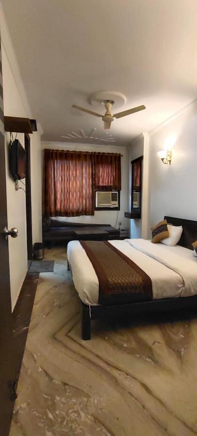 Hotel Amrit Villa دلهي المظهر الخارجي الصورة